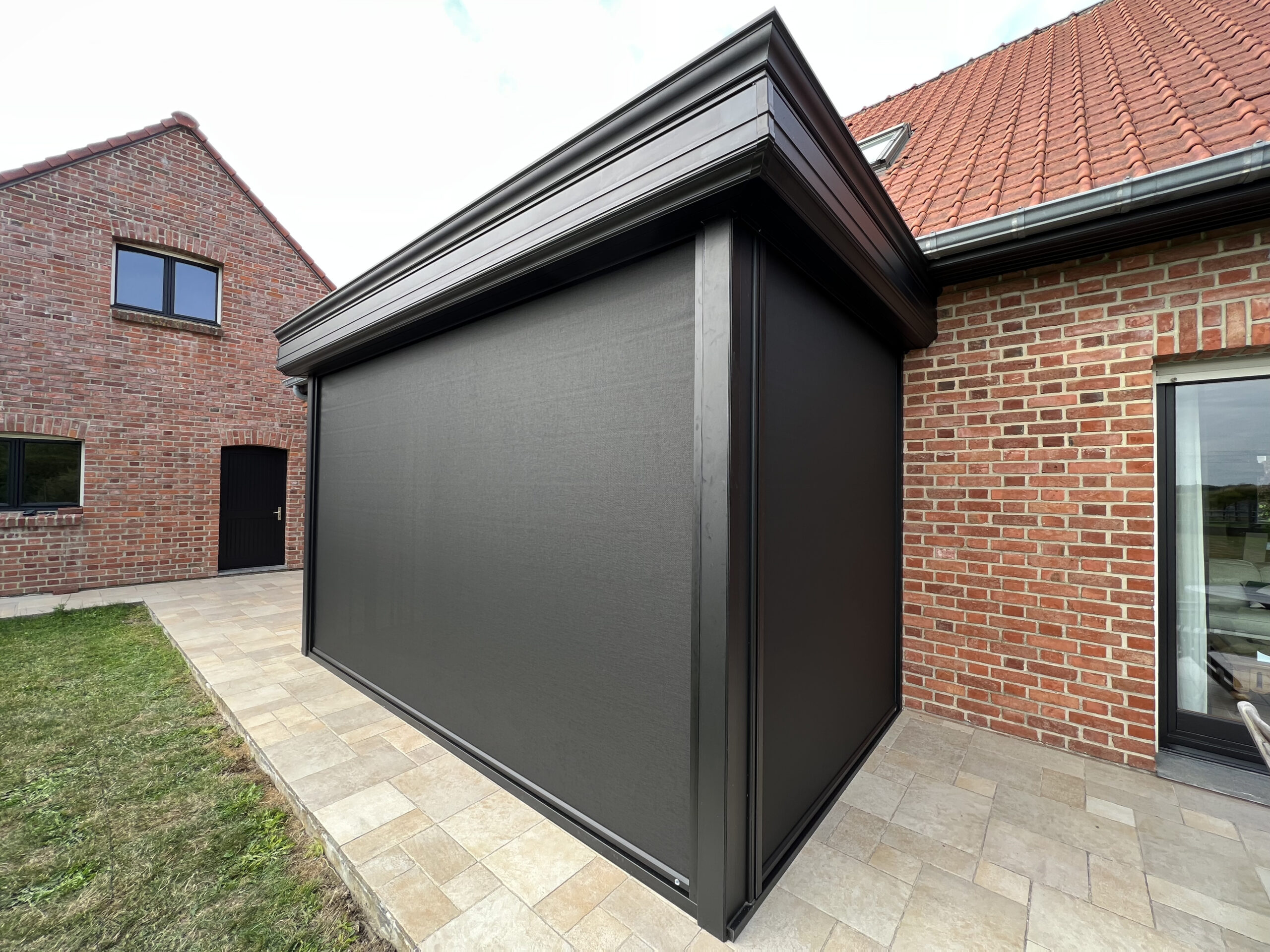 Stores extérieurs 12 IMG 1543 scaled