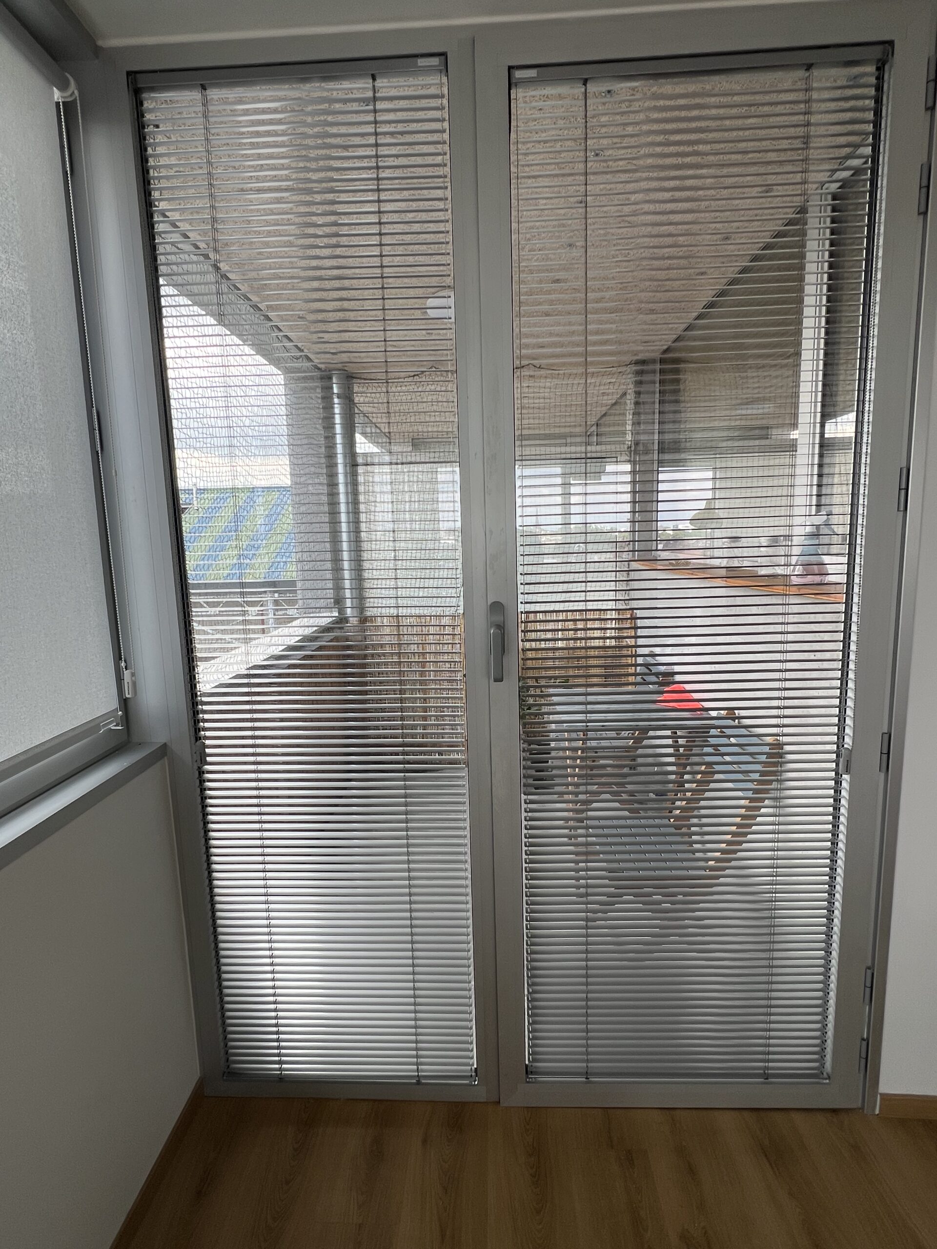 Stores intérieurs 29 IMG 4368 scaled