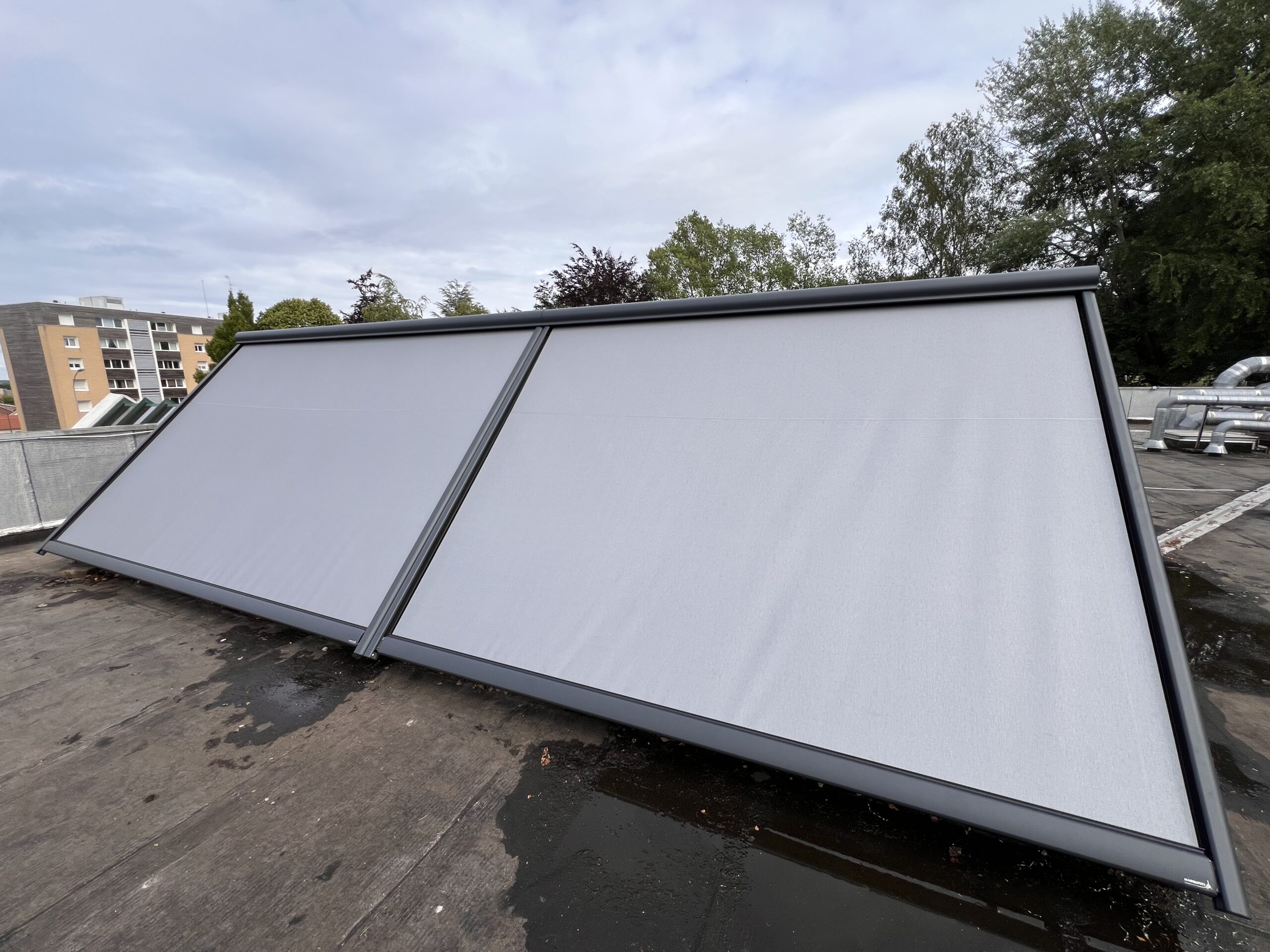 Stores extérieurs 25 IMG 6968 scaled