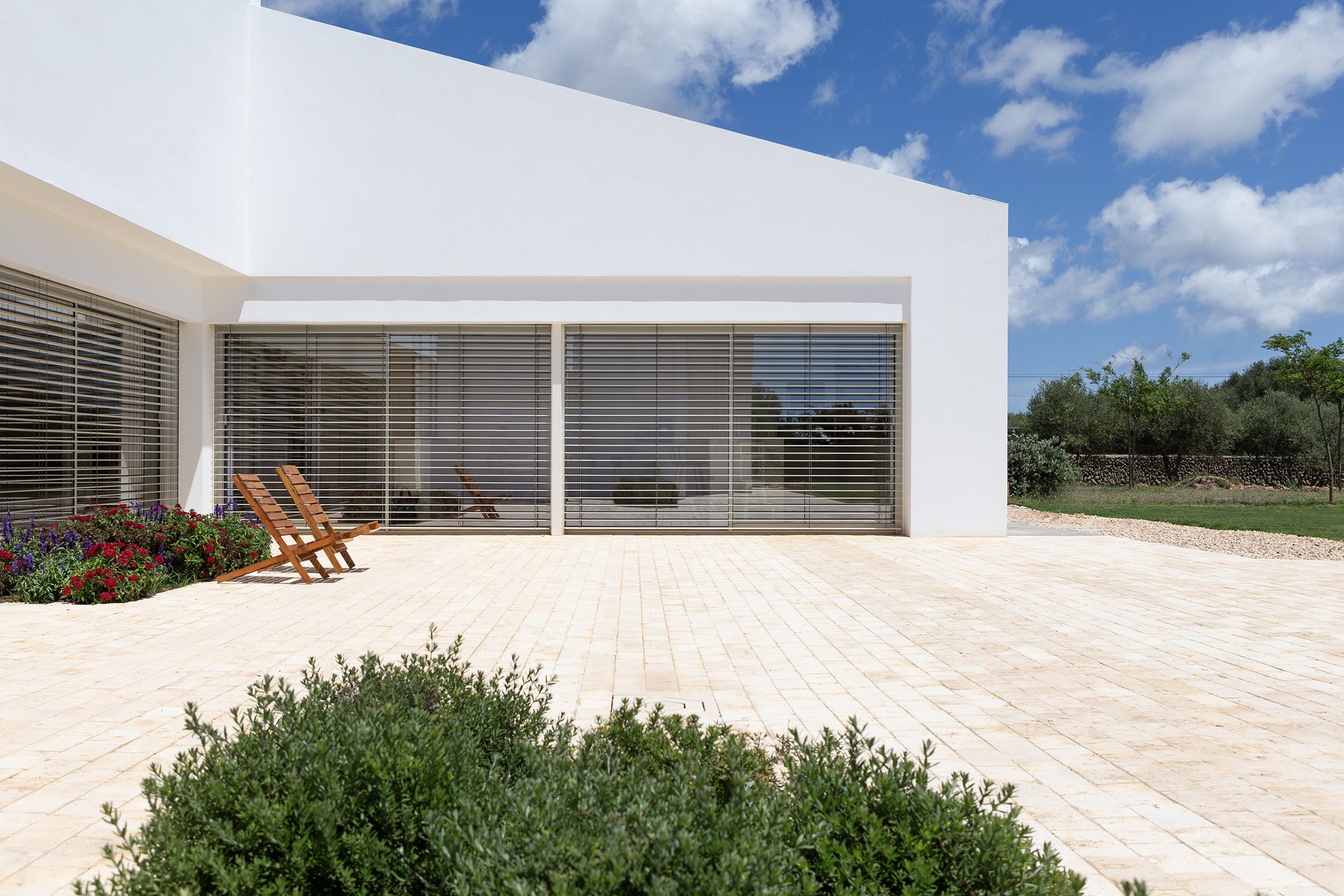 Stores extérieurs 41 brise soleil orientable 4