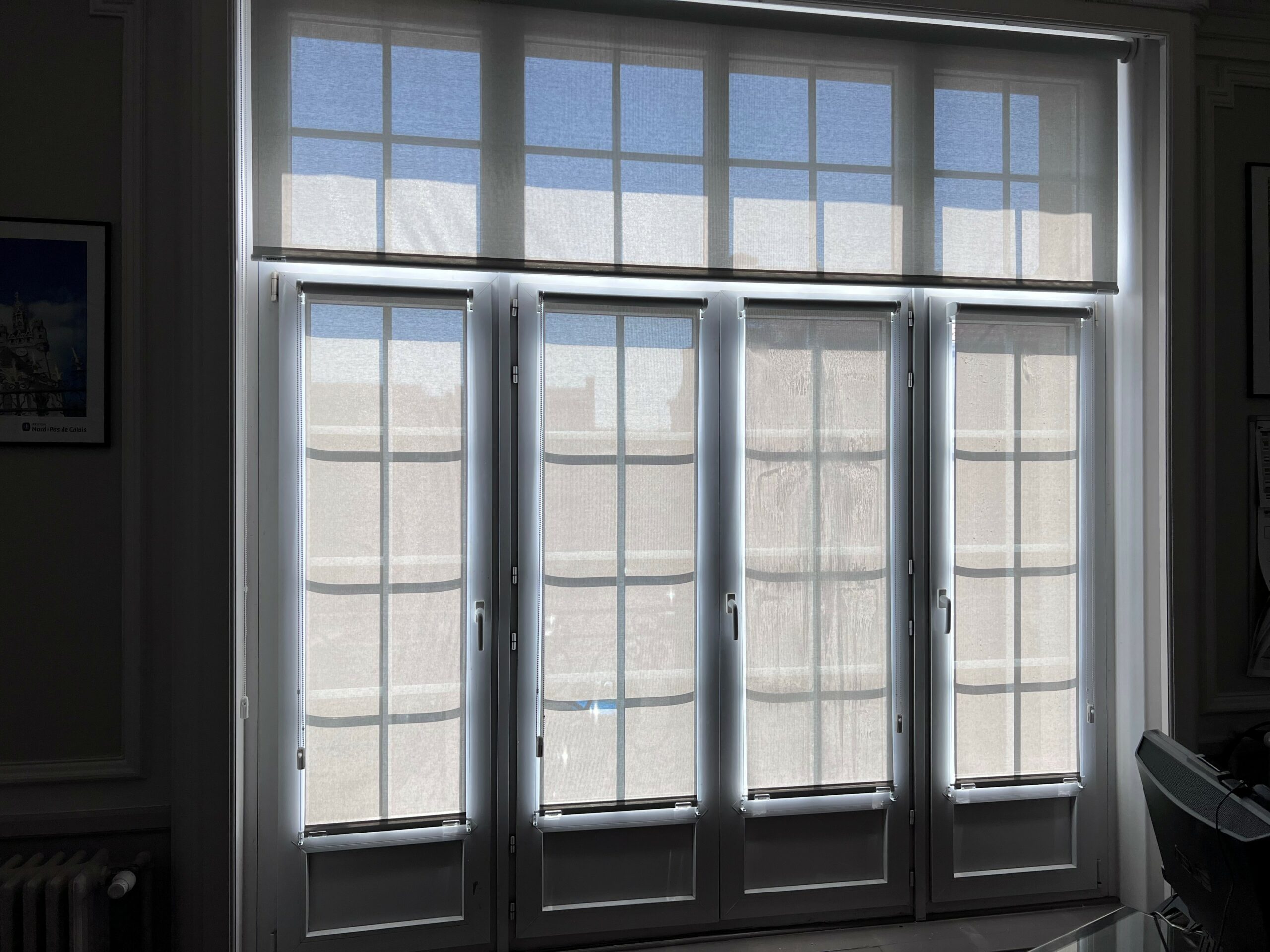 Stores intérieurs 42 photo 1 scaled