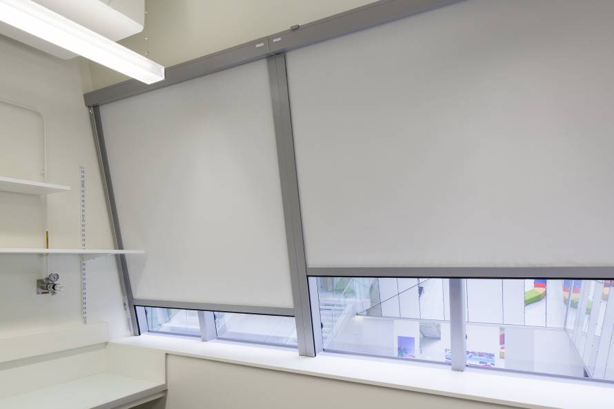 Stores intérieurs 43 store enrouleur interieur exterieur avec coffre9 1