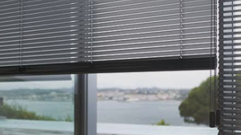 Stores intérieurs 2 store venitien alu 1 edited